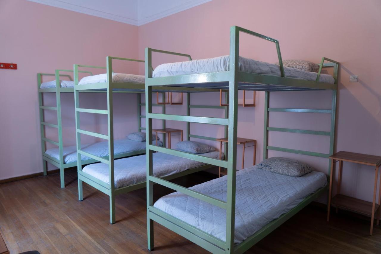 Pagration Youth Hostel Athene Buitenkant foto