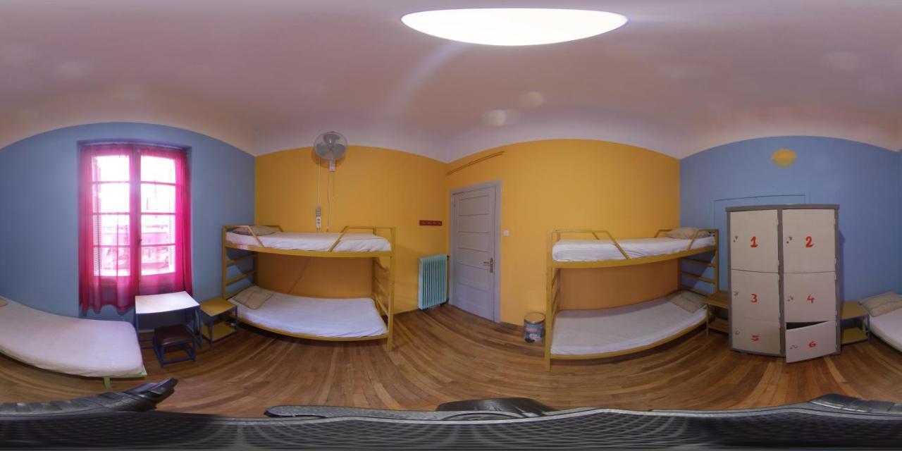 Pagration Youth Hostel Athene Buitenkant foto