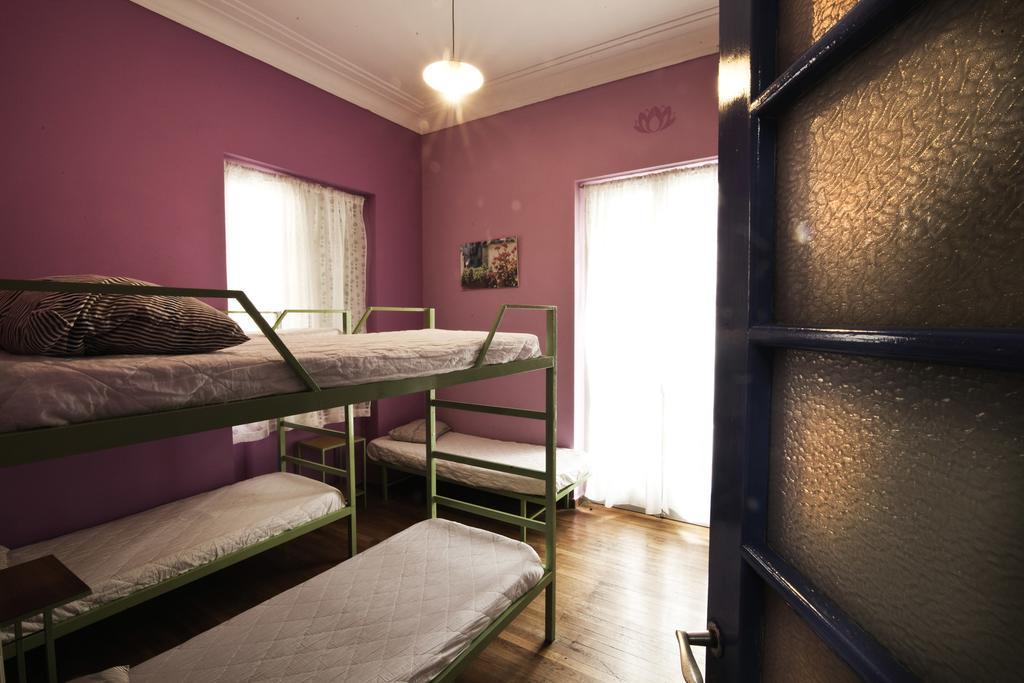 Pagration Youth Hostel Athene Buitenkant foto